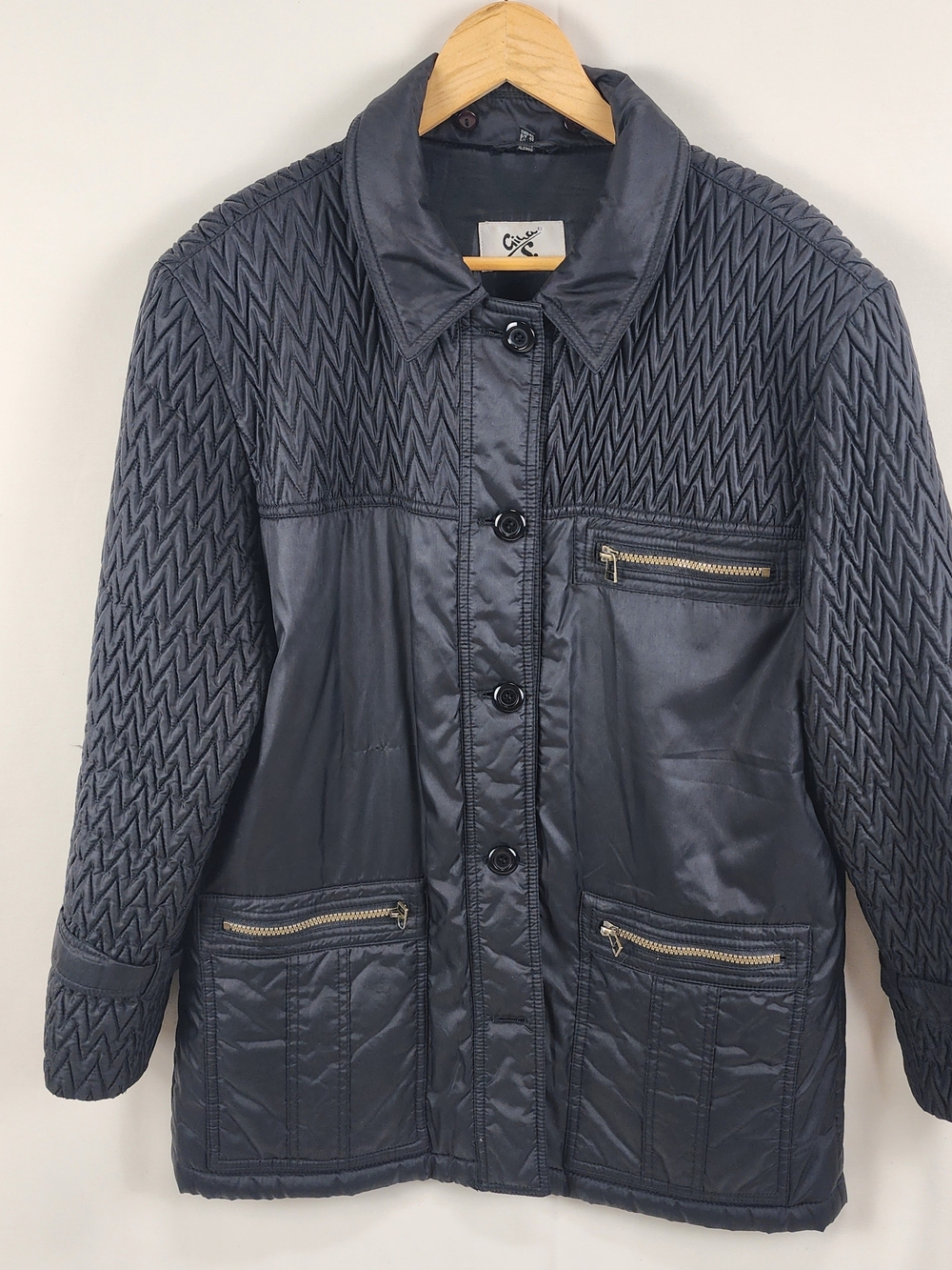 Womens Quilted Black Button-Front Jacket with Zip Pockets